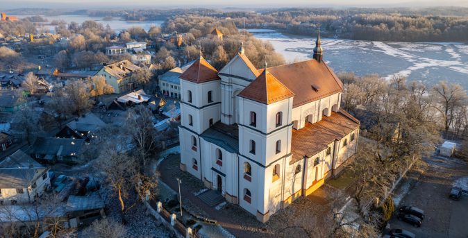 Blessed Virgin Mary külaskäigu kiriku väikese basiilika arheoloogiliste väljakaevamiste 3D-skaneerimine. Trakai, Leedu.